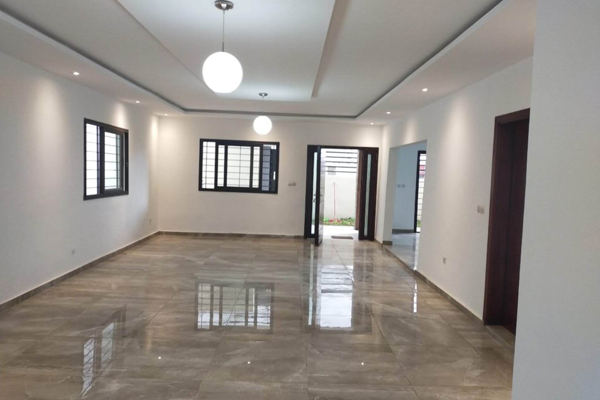 A LOUER BINGERVILLE MAGIFIQUE VILLA DUPLEX 6 PIÈCES