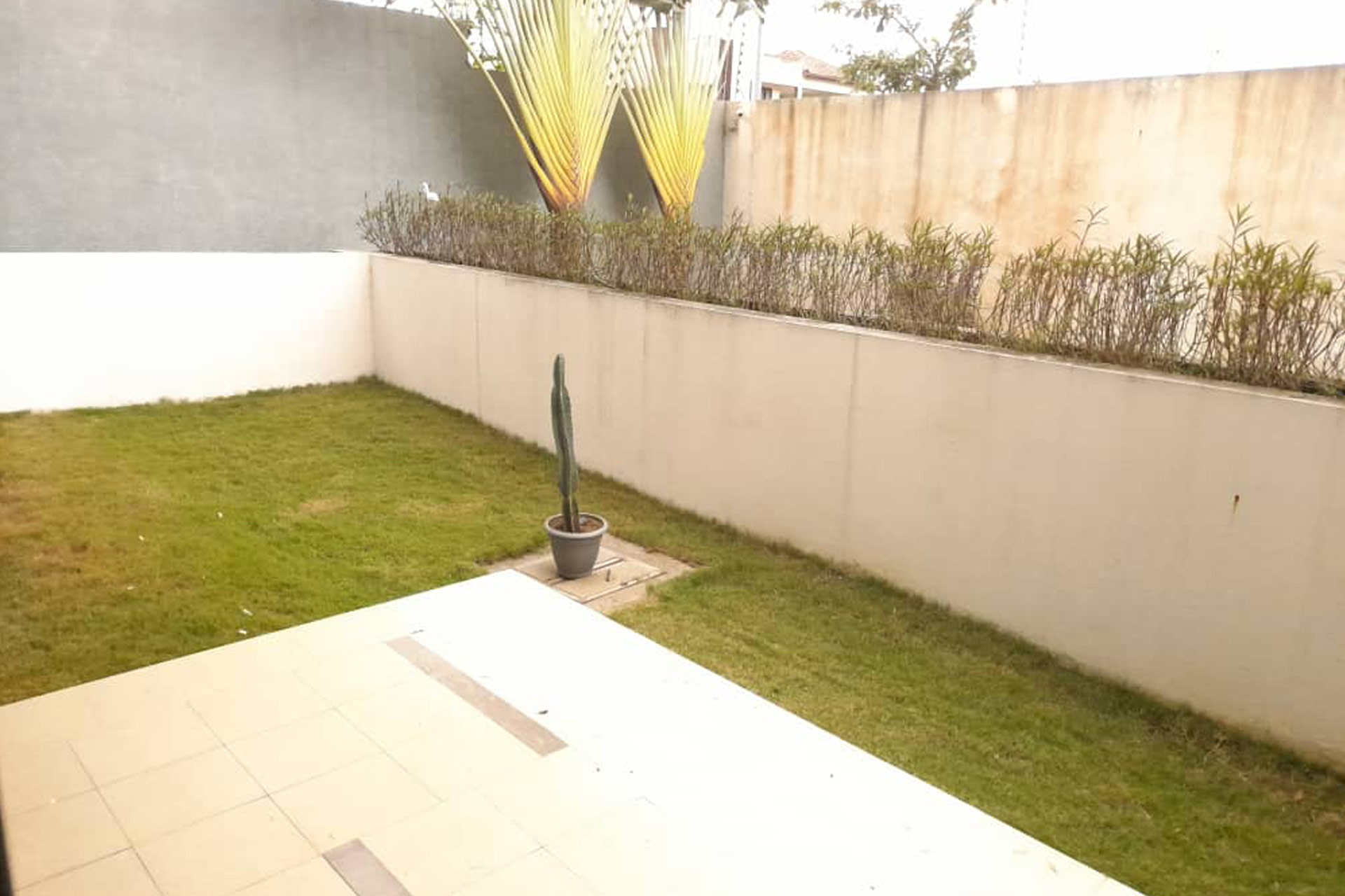 appartement de 3 pieces Abidjan Abatta