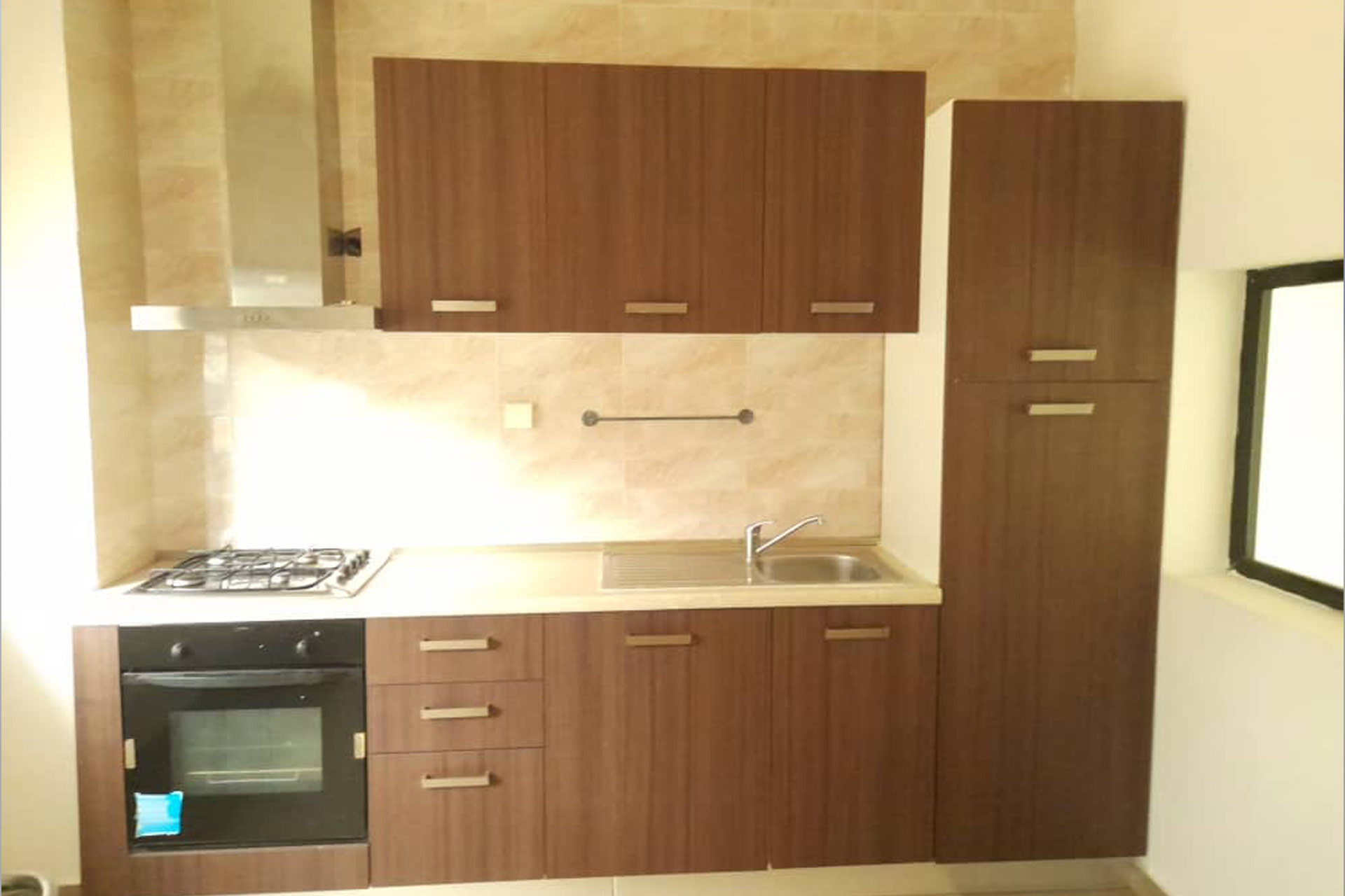 appartement de 3 pieces Abidjan Abatta