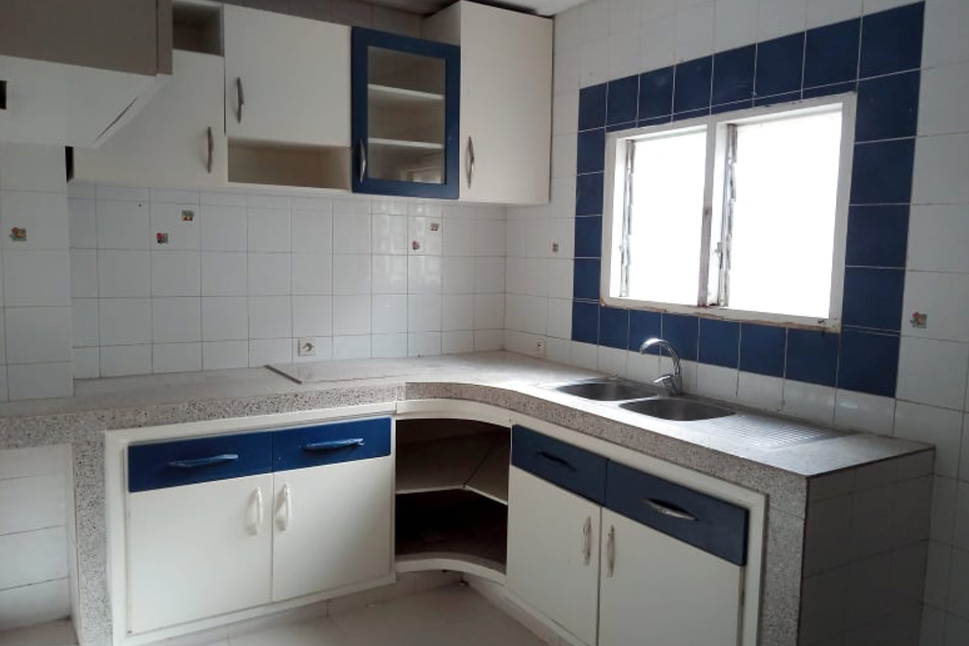 location villa duplex 8eme tranche angré
